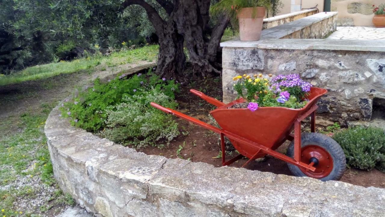 Tzitzifes Stone Mansion Villa Dış mekan fotoğraf